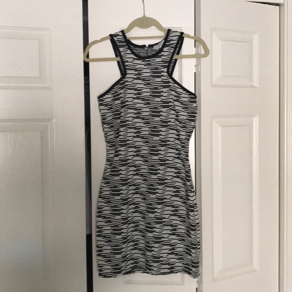 Zara Black & White Dress Size Small